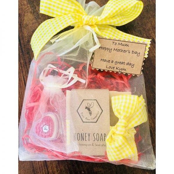 Mother’s Day Cosmetic’s Gift Bag