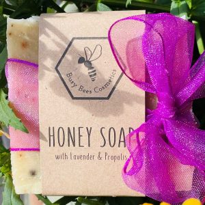 Beeswax & Honey Soap with Propolis, Beetroot Powder and Lavender Essential Oil 90g